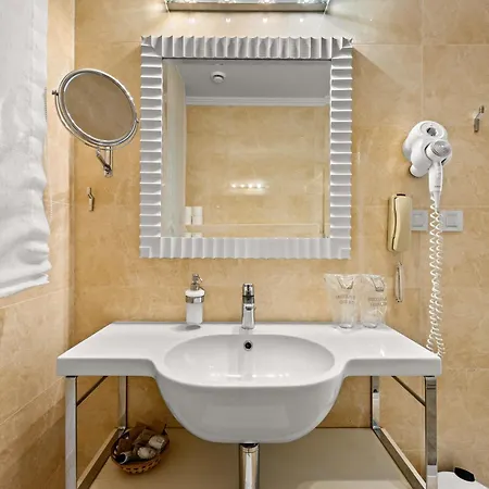 Boutique Oasi 5*
