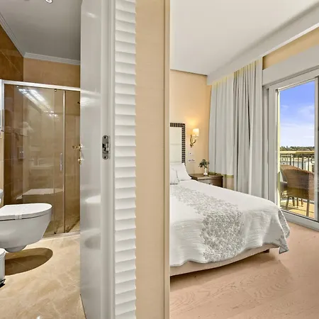 Boutique Oasi 5* Pjescana Uvala