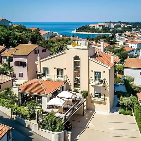 Boutique Oasi Alojamento de Acomodação e Pequeno-almoço 5*